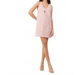 NEW ARRANGE wave textured sleeveless v-neck dress in baby pink
